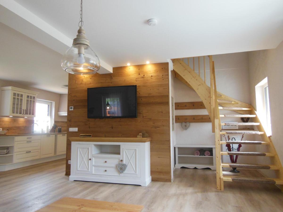 Landhaus Huchatz Burg  Luaran gambar